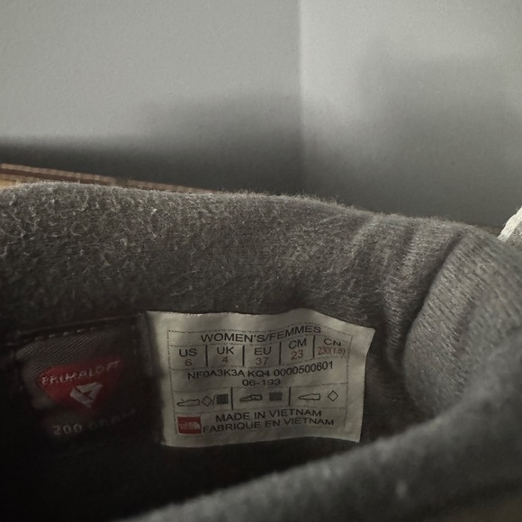 NorthFace Thermoball Eco Boots-Womens size 6 - Picture 2 of 4